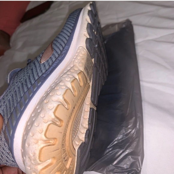 Brooks Adrenaline size 8 - Picture 5 of 5